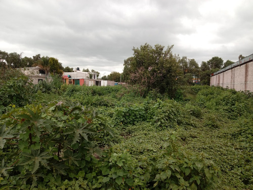 Terreno En Venta De 2,311m2 En Tultepec A Un Costado Del Circuito Exterior Mexiquense, Cuenta Con Escrituras.