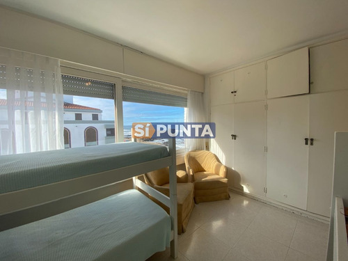 Imagen 16 de 17 de Apartamento En Alquiler Anual