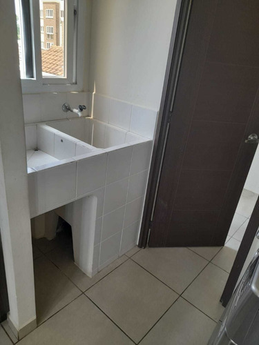 Imagen 6 de 8 de Renta Hermoso Apartamento Condado El Naranjo