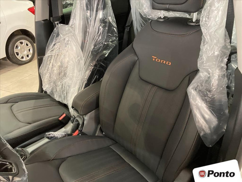 Toro 2.0 16v Turbo Diesel Volcano 4wd At9
