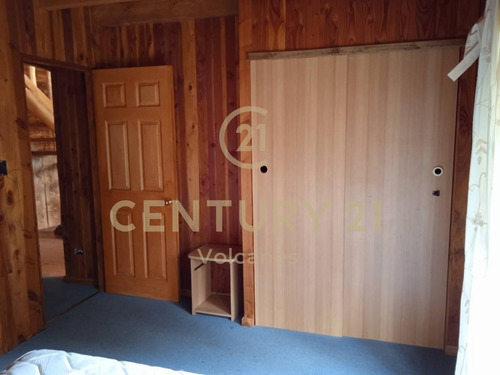 Imagen 21 de 28 de Venta De Casa C/ Parcela , 2 Pisos , Caburgua