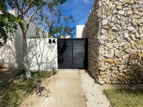 House For Sale At Privada Dzidzil-ha