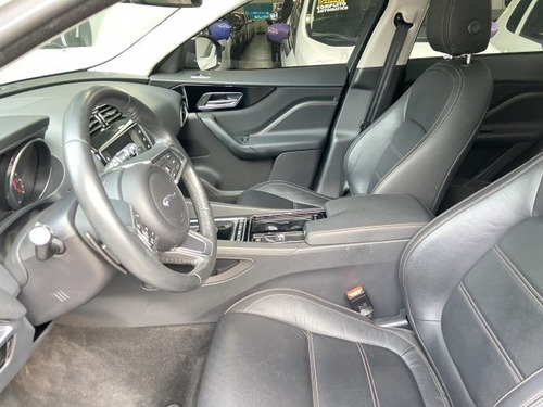 Imagem 5 de 15 de F-pace 2.0 16v Ingenium Prestige Awd 4p Automático