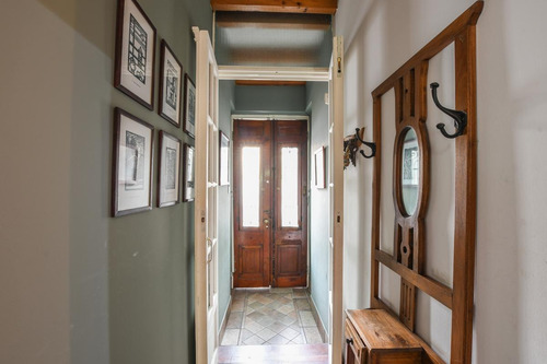 Casa De 3 Dormitorios Con Parrillero Terraza Patio Y Jardín Centro Echesortu