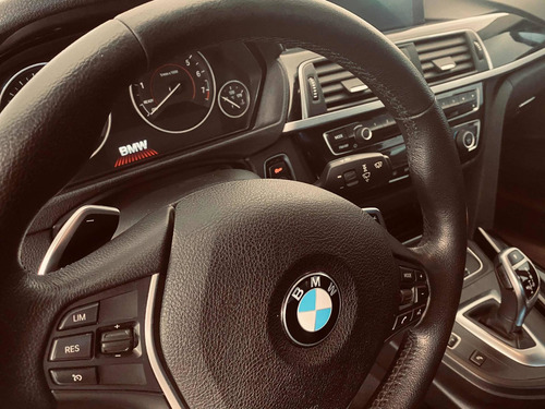 Bmw Serie 3 3.0 330i Sedan Sport Line 252cv 2016