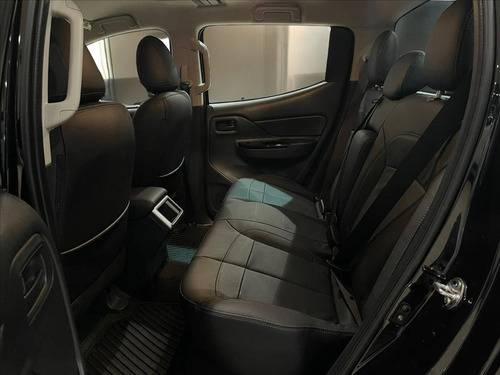 Mitsubishi L200 Triton 2.4 16V TURBO DIESEL OUTDOOR GLS CD 4X4 AUTOMÁTICO