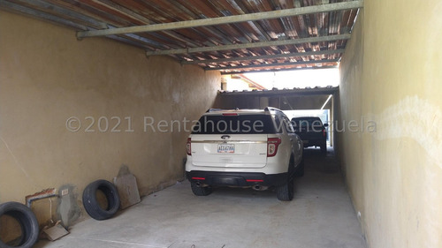Locales Comercial En Venta En Centro Barquisimeto Lara - %%m-c-t%% Cod. 23 Guion 2 6 4 7 7