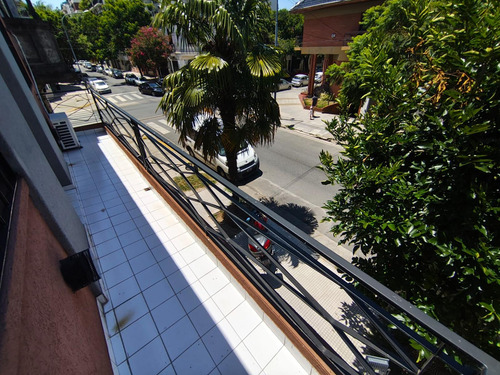 Venta - Ph - 4 Ambientes - Balcon - Quincho - Terraza - Local - Cochera - Permuta