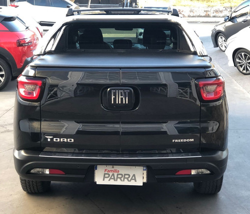 Imagen 5 de 7 de Fiat Toro Freedom 1.8 4x2 At6 - 2019 - Negro