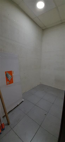 Imagen 27 de 30 de Oficina En Venta, Metro Salvador Frente A Ibm En Providencia