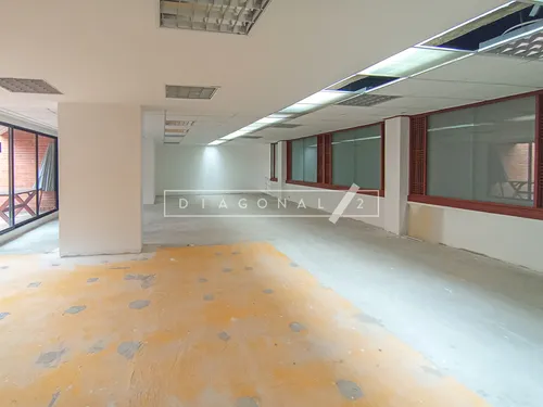 Oficina En Arriendo En Chicó Norte Ii