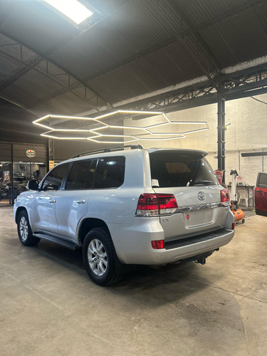 Toyota Land Cruiser 4.5 Td 200 Vx 265cv At W/floormat
