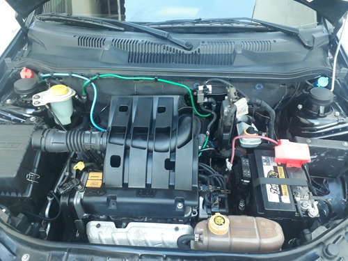 Imagem 4 de 7 de Fiat Siena 2010 1.0 Elx Flex 4p