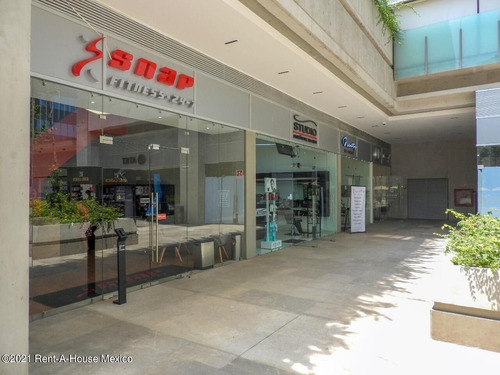 Imagen 7 de 13 de Isla En Renta En Importante Plaza Comercial En Lago Alberto Sbref