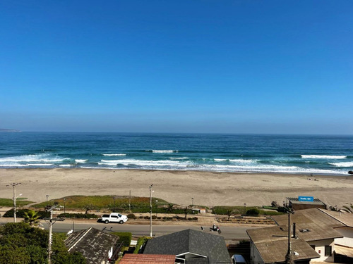 Interesante Casa En Venta Frente Al Mar En Maitencillo