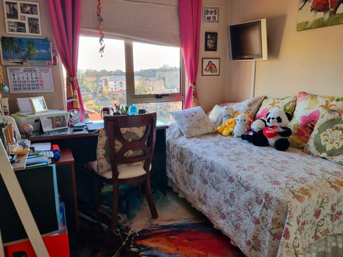 Se Vende Impecable Y Gran Departamento En Edificio Versalles