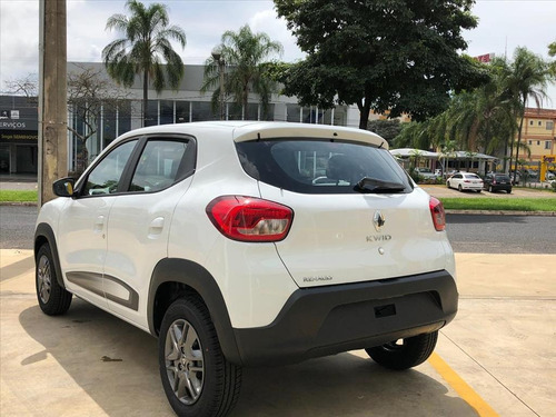 Imagem 4 de 8 de Kwid 1.0 12v Sce Flex Intense Manual