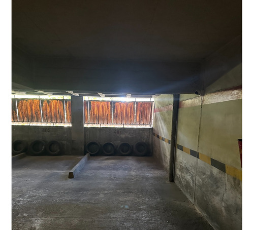 Vendo Cochera En El Centro
