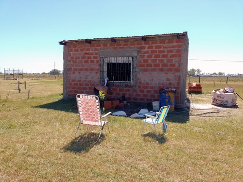 Lote 42 X 60, A 3km De Ruta 3 Altura Km48, U$s 25.000 Tomo Auto. Con Casita De 30m2, Acceso Por Calle Ripiada