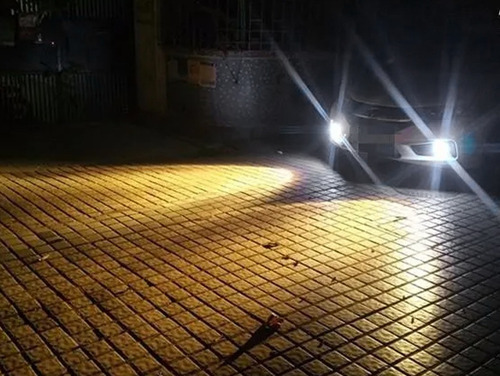 Imagen 4 de 8 de Faro Caminero Univ. Led Red. 76mm Ojo Angel Jgo.