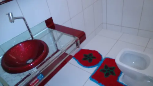 Casa Com 3 Quartos 1 Sala 1 Cozinha 1 Banheiro E 4 Varandas
