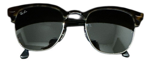 Anteojos Ray-ban Rb3016 Clubmaster 1157 Color Carey Club Master Carey (havana) Verde Oscuro Carey Con Detalles En Negro Carey ( Havana ) (Usado)