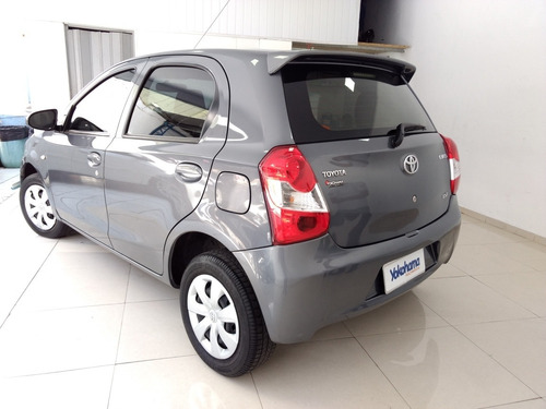 Toyota Etios 2016 1.3 16v X 5p