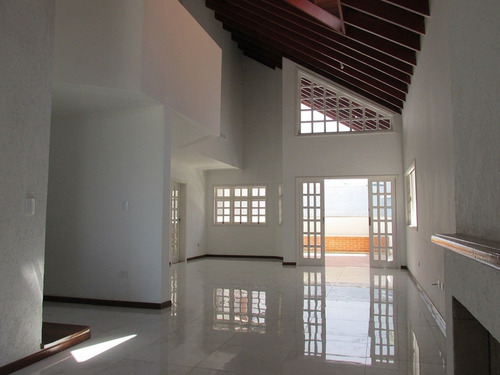 Imagem 3 de 14 de Excelente Casa Alphaville Residencial 11 Venda