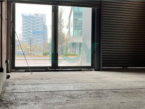 Local Comercial En Arriendo. Ñuñoa. 177m2. Metro Irarrazaval