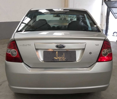 Ford Fiesta Sedan 1.6 Flex 4p 2006