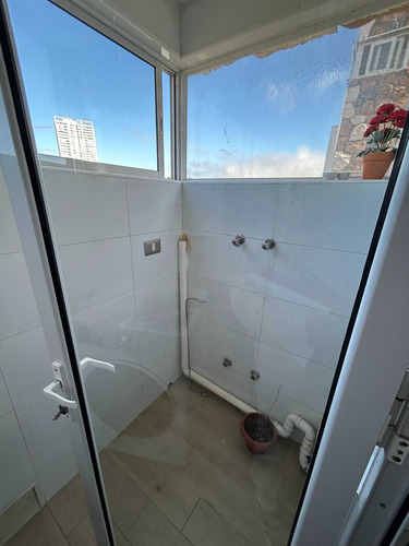 Terraza Grande Cerrada Amplio Living Vista (84761)