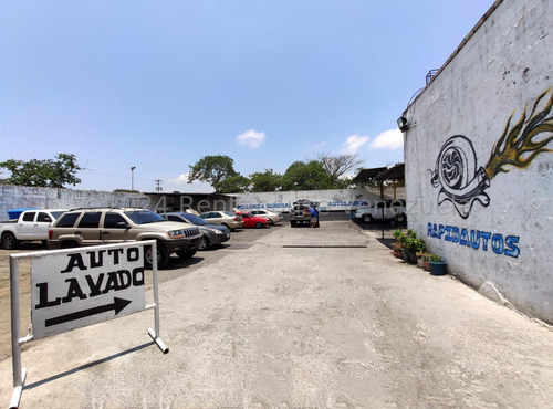Ana Karina Molleja Vende Estacion De Servicio Totalmente Activa Con Locales Comerciales Y Terreno Adicional Zona Centro-oeste Barquisimeto, Lara /akm