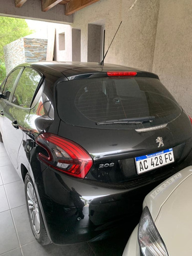Peugeot 208 1.6 Allure Tiptronic