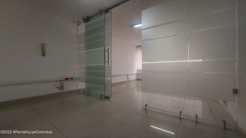 Imagen 6 de 21 de Comercial En Chico(bogota) Rah Co: 23-988