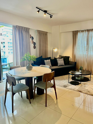Apartamento Amueblado En Alquiler Ubicado En Evaristo Morales