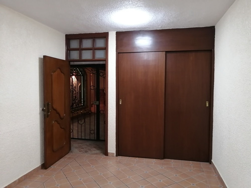 Bonita Casa Recien Remodelada En Guadalajara.