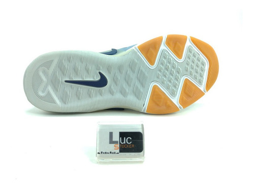 Tênis Nike Air Zoom Train Complete 2