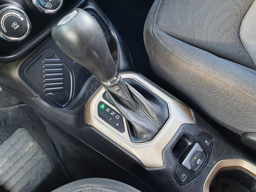 Imagem 6 de 10 de Jeep Renegade 1.8 At 2018