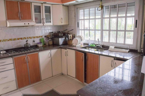 Imagen 7 de 29 de Casa En Venta 5 Ambientes Martinez