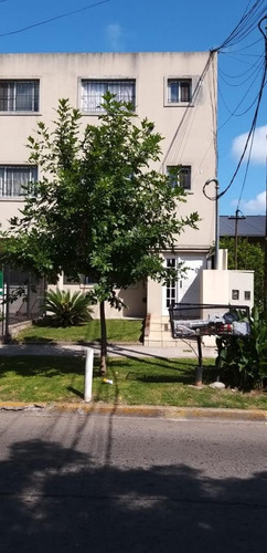 Imagen 2 de 21 de Oportunidad! Venta De Departamento 42 Mt2. Moreno Centro, Ca