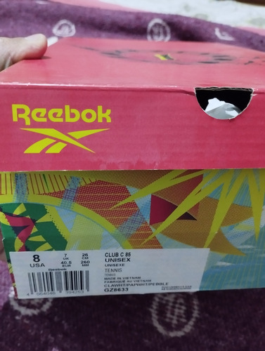 Reebok Edición Kung Fu Panda (Usado)