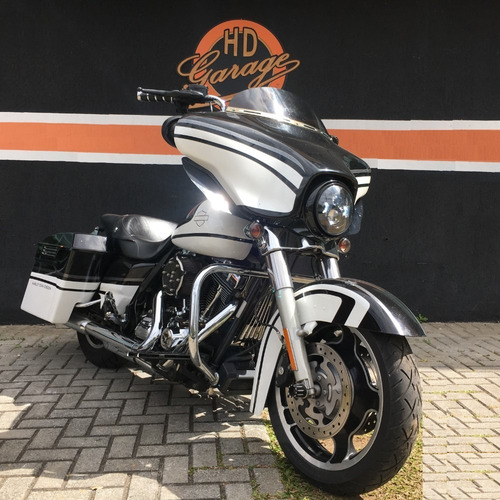 Harley Davidson Street Glide Bagger