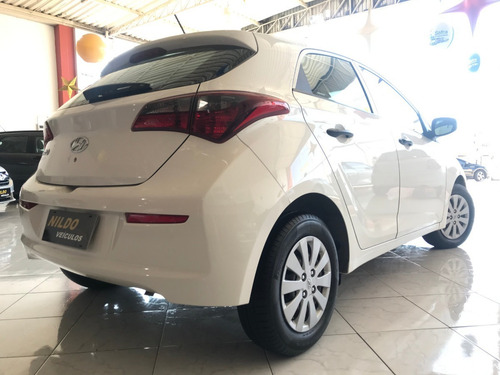 Imagem 3 de 6 de Hyundai - Hb20 Unique 1.0 Flex