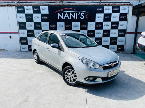 Imagem 1 de 9 de Fiat Grand Siena 1.4 Mpi Attractive 8v Flex 4p Manual