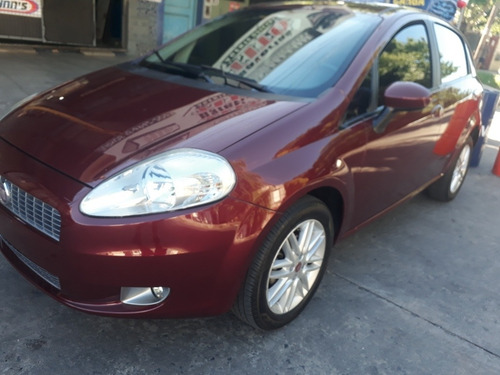 Fiat Punto 1.6 Essence 2011