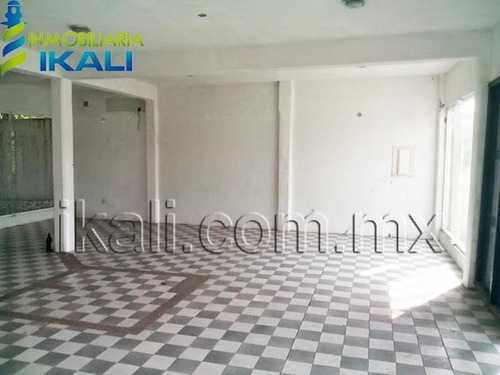 Imagen 7 de 12 de Local Comercial En Venta La Calzada