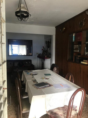 Imagen 3 de 14 de Lencke Vende - En Block Locales Mas Departamentos, Zona Muy Comercial Sobre Av. Avellaneda