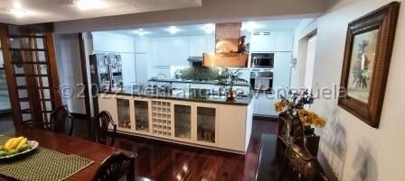 Imagen 7 de 21 de Casa En Venta 22-20489 En Cumbres De Curumo Wp 04120104330