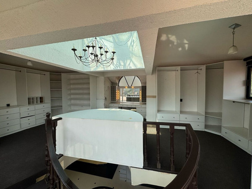 Casa En Venta, Santa Maria Huecatitla, 3 Recamaras