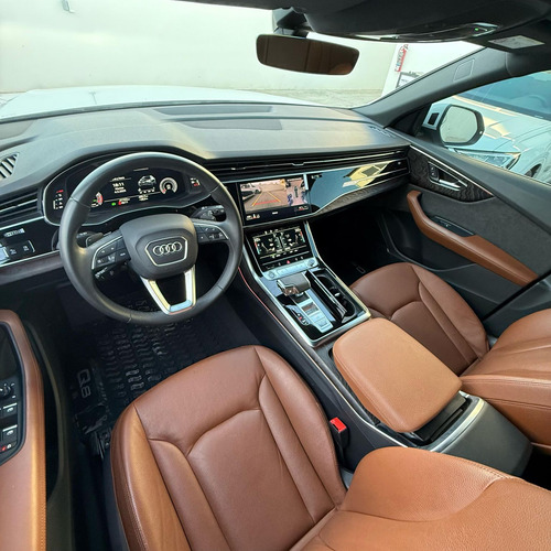 Audi Q8 2021